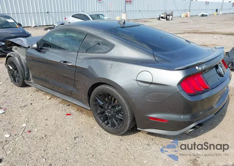 2020 Ford Mustang Ecoboost Fastback z USA, uszkodzony, nr VIN 1FA6P8TD4L5175948